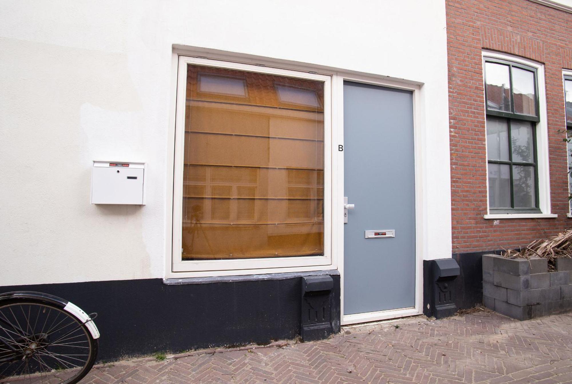 Contemporary Apartment Near The Beach * The Hague